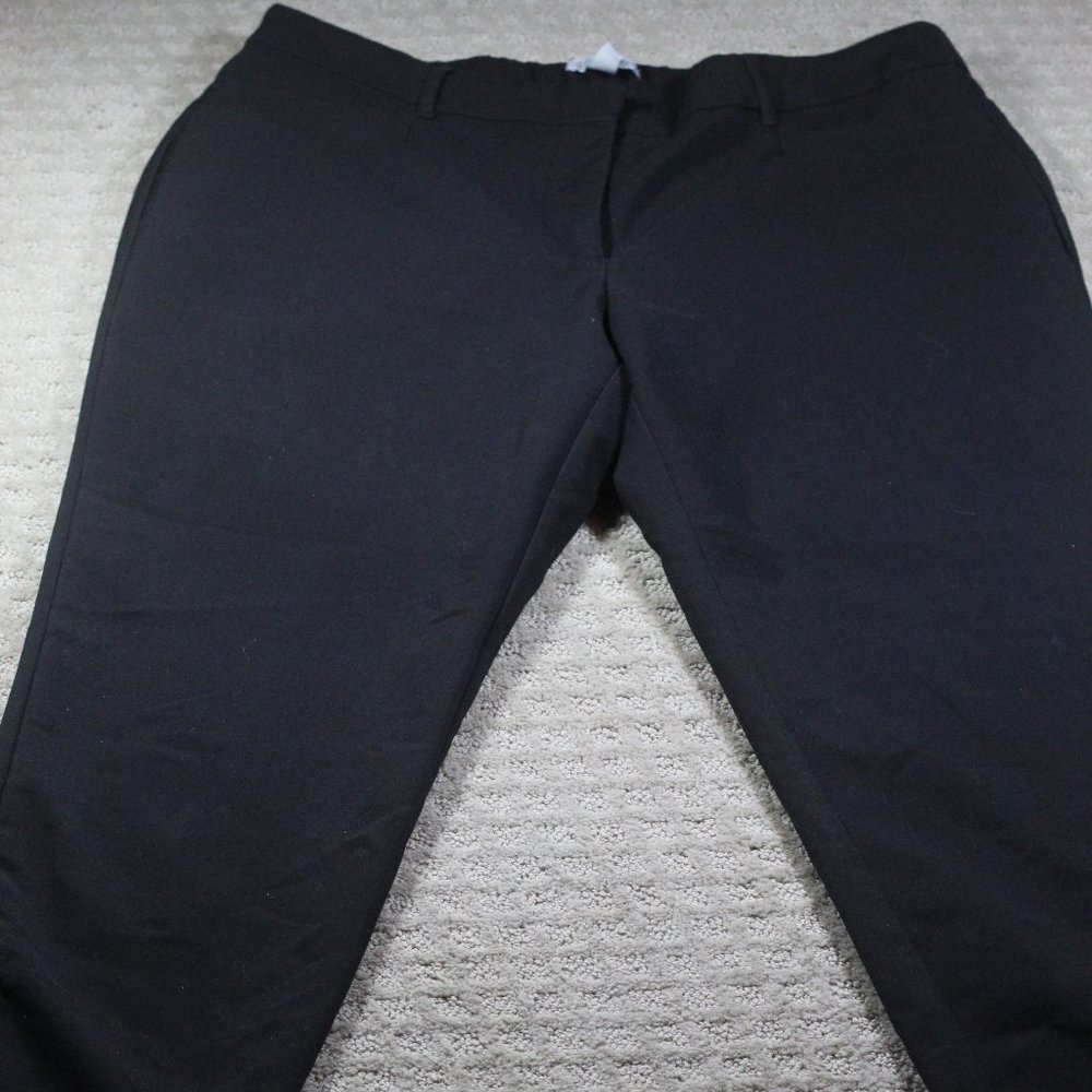 Dana Buchman Women’s Size 16 classic Black Wide Leg Pants